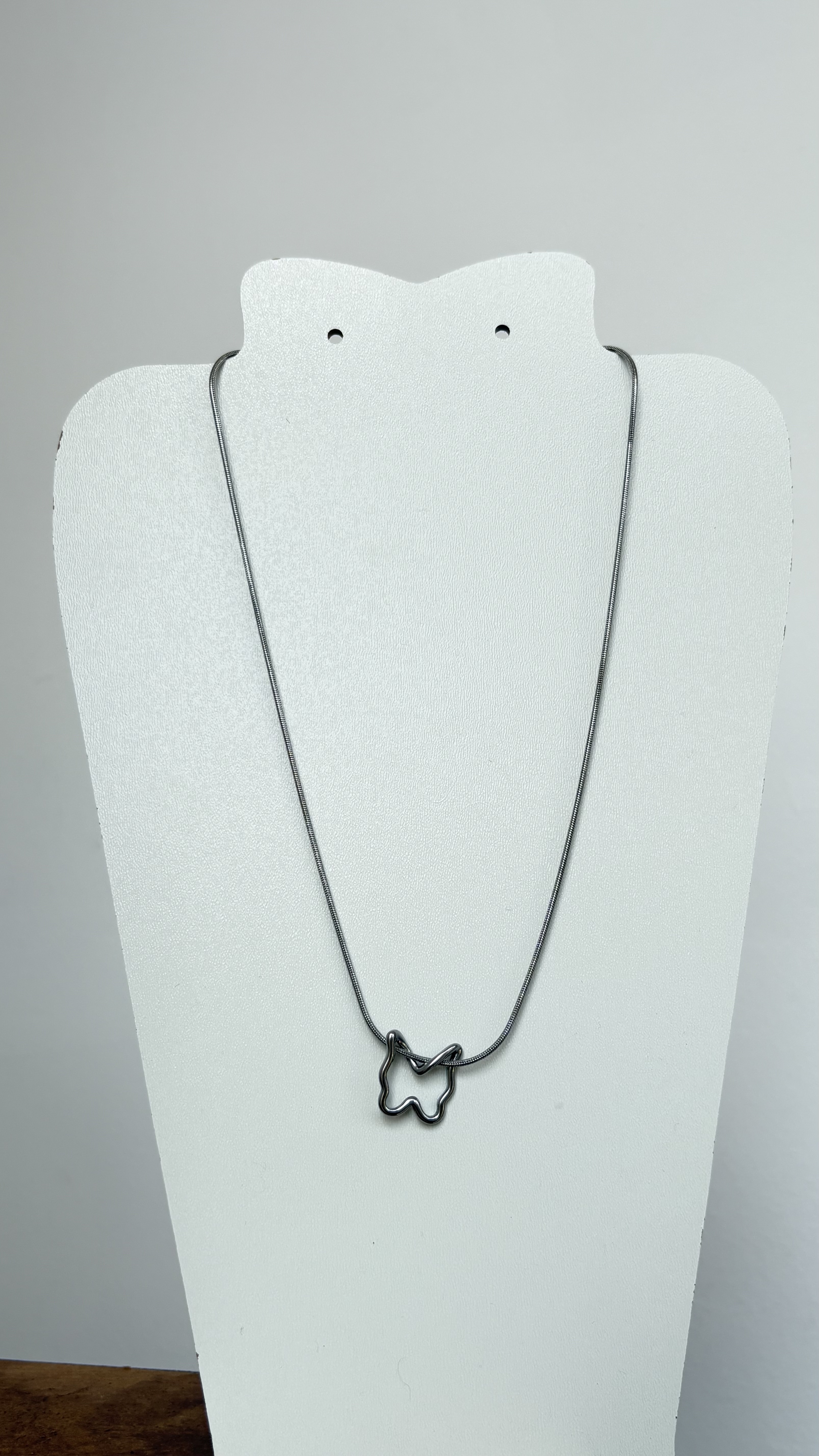 Colar 🦋 aço inoxidável